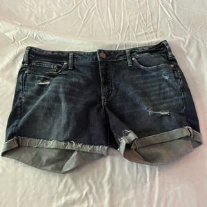 Silver Jeans Co Women's Shorts Size 16 Cuffed Denim Blue Mid Rise distressed